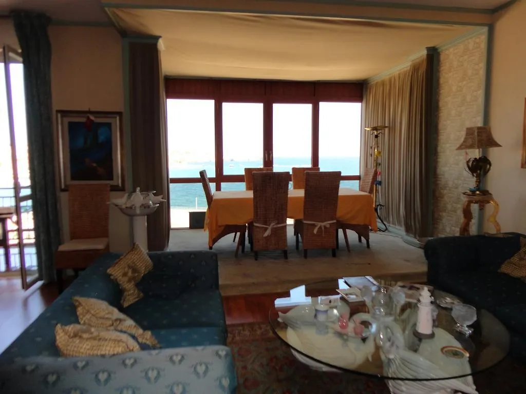 סירקוזה B&B Ortigia Sea View 3*,