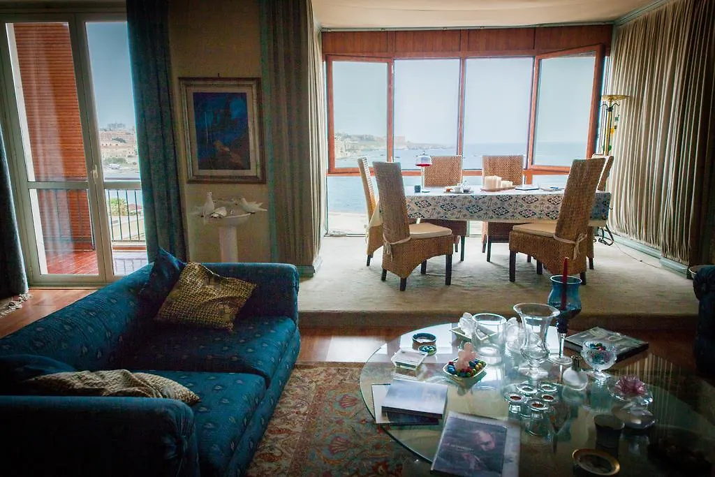 סירקוזה B&B Ortigia Sea View לינה וארוחת בוקר