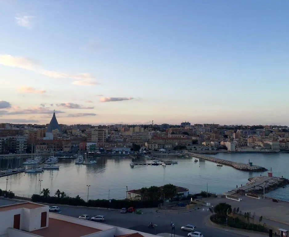 ベッド・アンド・ブレックファスト B&B Ortigia Sea View シラクーサ