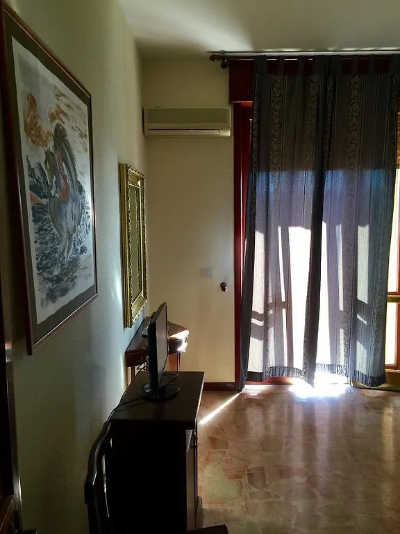 ベッド・アンド・ブレックファスト B&B Ortigia Sea View シラクーサ