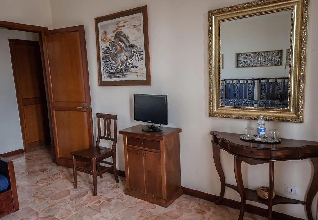 ベッド・アンド・ブレックファスト B&B Ortigia Sea View シラクーサ