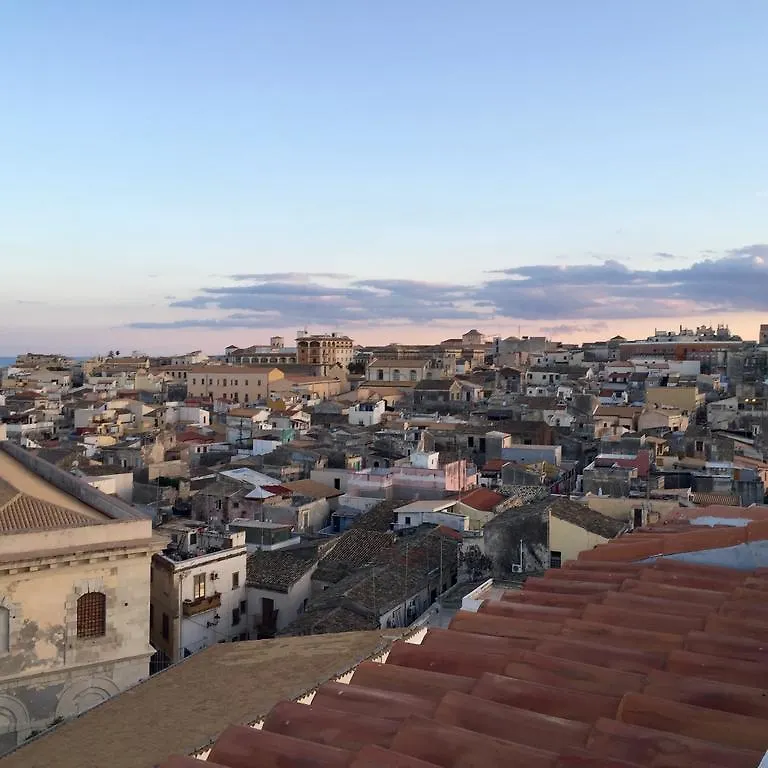 *** ベッド・アンド・ブレックファスト B&B Ortigia Sea View シラクーサ イタリア