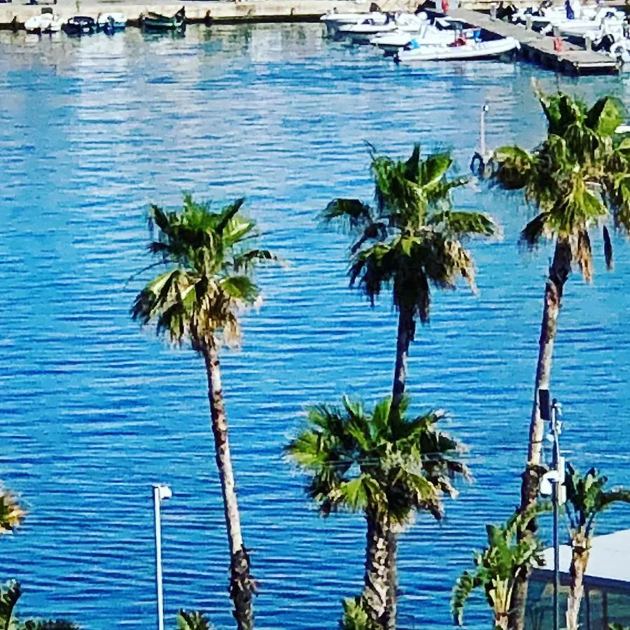 B&B Ortigia Sea View シラクーサ 3*,  イタリア
