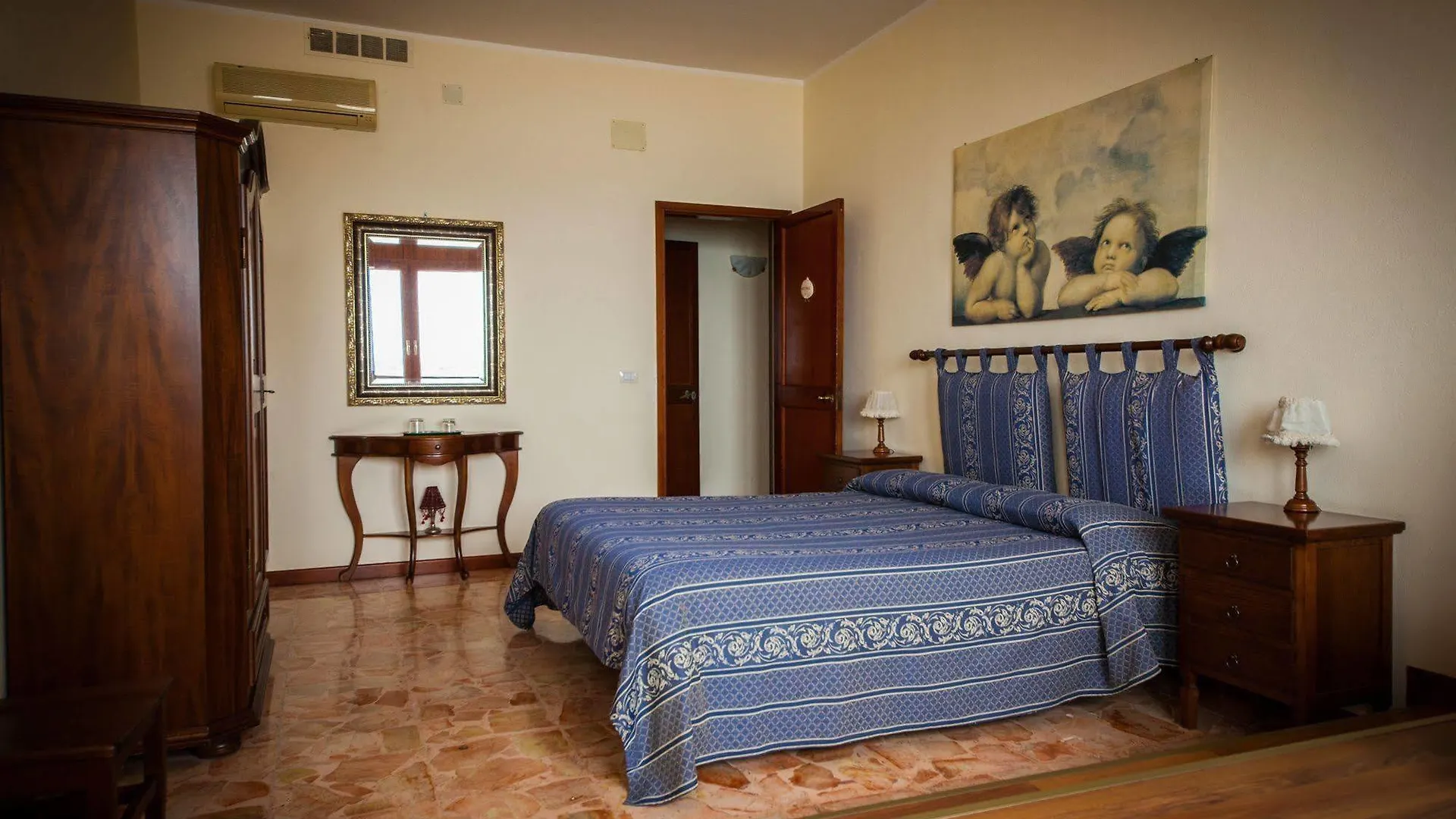 ベッド・アンド・ブレックファスト B&B Ortigia Sea View シラクーサ